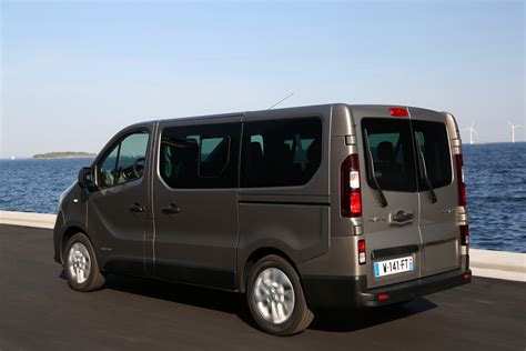 Renault Trafic Combi La Nouvelle Version Du Transport De Personnes