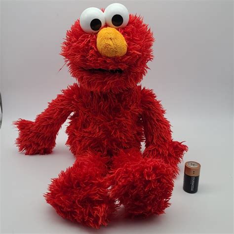 Hasbro Sesame Street Love 2 Learn Talking Elmo Interactive 2015 Bluetooth Plush