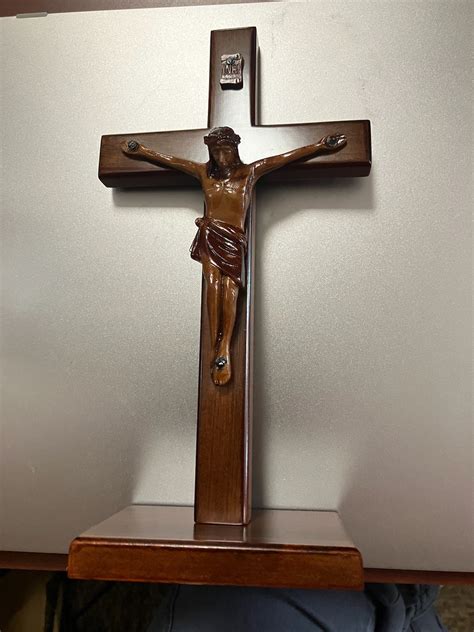 Mahogany Standing Crucifix St Anthony S Catholic Gift Shop