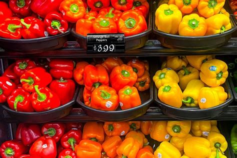 How To Store Bell Peppers So They Last According To A Farmer