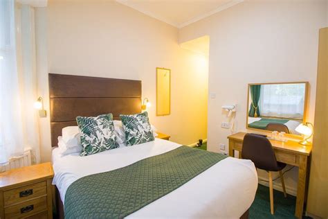 London Town Hotel, London | 2023 Updated Prices, Deals