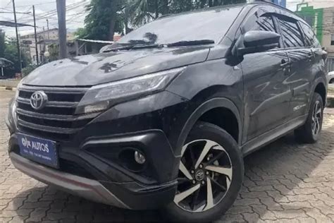 Harga Beras Lagi Naik Tapi Mobil Bekas Toyota Rush Ini Lagi Turun