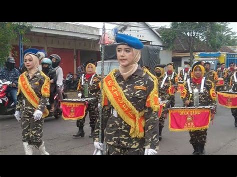 Drum Band Banser Dan Sdn Ngajum Dalam Kirab Abad Nu Mwc Nu Kec