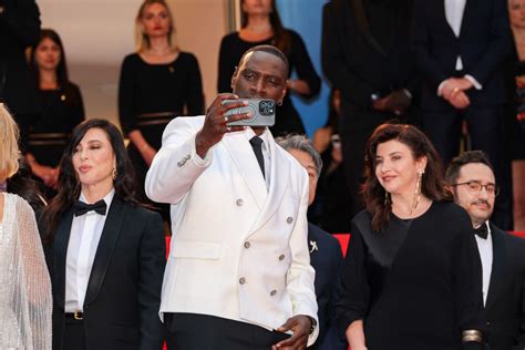 Photo Et Prendre Des Selfies Nadine Labaki Omar Sy Et Ebru Ceylan