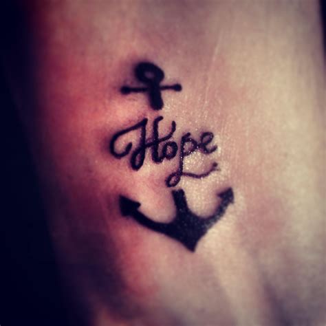 Cool Anchor Tattoo Designs And Meanings Cool Wrist Tattoos