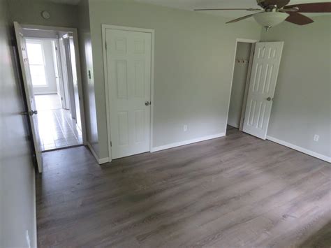 3 Beds 2 Baths House - Property Rentals - Florissant, Missouri