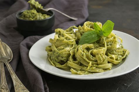 Pesto Genovese Ricetta Originale Della Nonna E Curiosità Patatofriendly