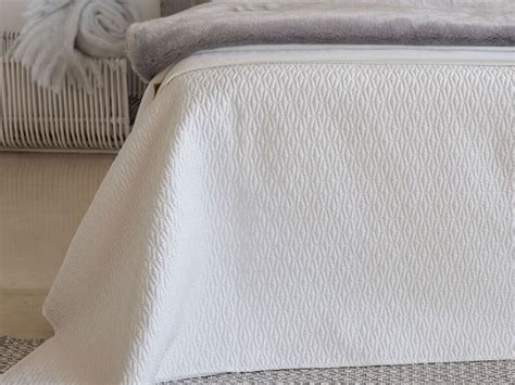 Diamond White Coverlet By Daniadown Heirloom Linens Canadian