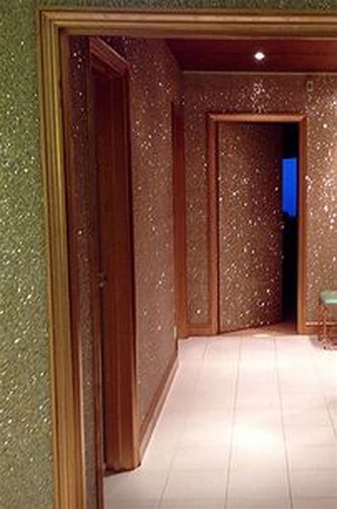 35 Inspiring Glitter Wall Paint To Make Over Your Room HOOMDESIGN