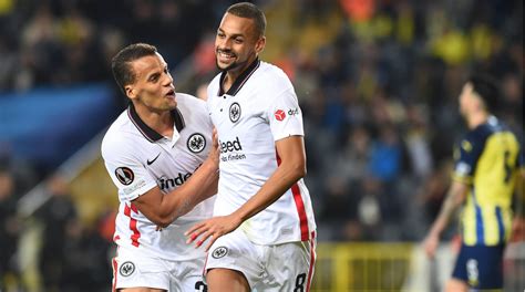 Europa League Eintracht Frankfurt Reicht Remis Bei Fenerbahce Zu Platz