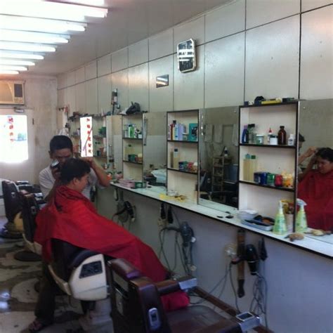 Kedai Gunting Rambut Jenis Isaac Duncan