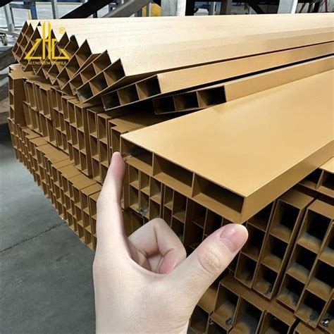 Customized Powder Coated Tube Decorative Anodized Aluminum Louver Fence