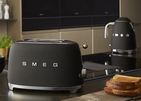 Smeg 50s Style Retro Kettles And Toasters Matte Smeg Uk