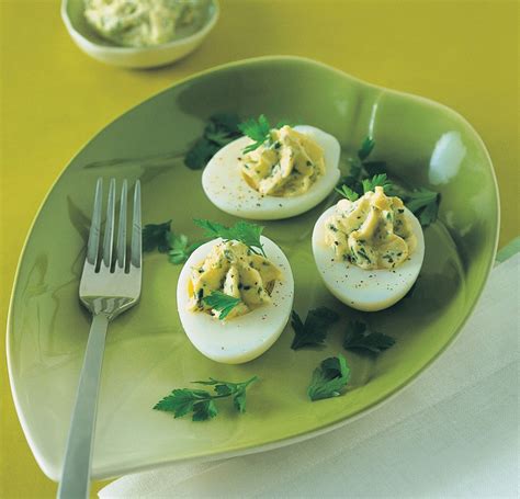 Ricetta Uova Sode Alla Crema Di Robiola Cucchiaio D Argento