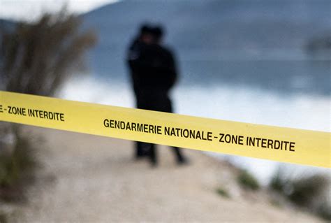 Pyrénées Orientales Un Homme Retrouvé Mort Couvert De Sang Dans Son