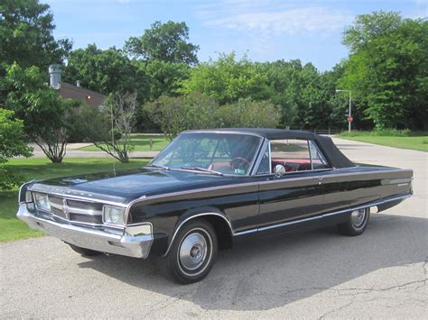 1965 Chrysler 300 L Convertible – Rare 4-Speed | Frank's Classic Cars