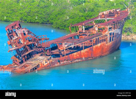 Shipwreck on shore of Roatan Island, Honduras, Near Meso-American Stock Photo: 65461826 - Alamy