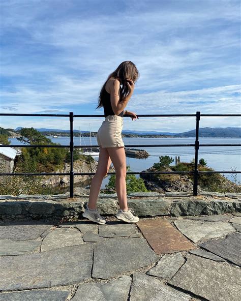 21 y.o. Olena from Kyiv, Ukraine - Hazel eyes, Brown Hair - ID 878138 ...