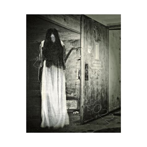 Creepy Girl Photo Ghost Victorian Printable Photo Horror Etsy