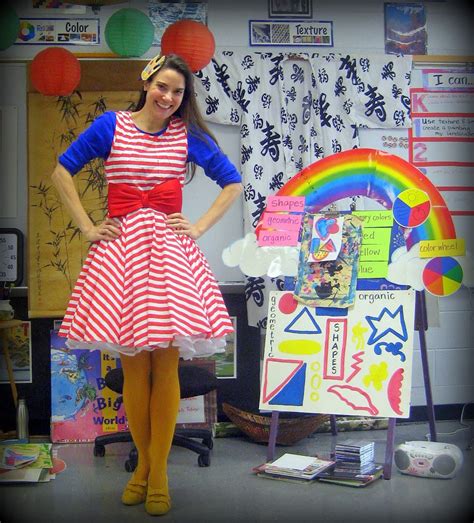 Cassie Stephens What The Art Teacher Wore 90 Teacher Wear Art Teacher Outfits Teacher Outfits