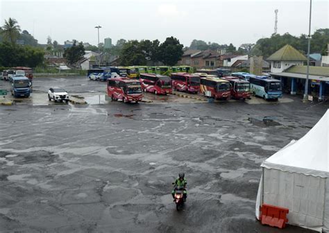 Foto Terminal Rajabasa Lampung Sepi Imbas Larangan Mudik Lebaran