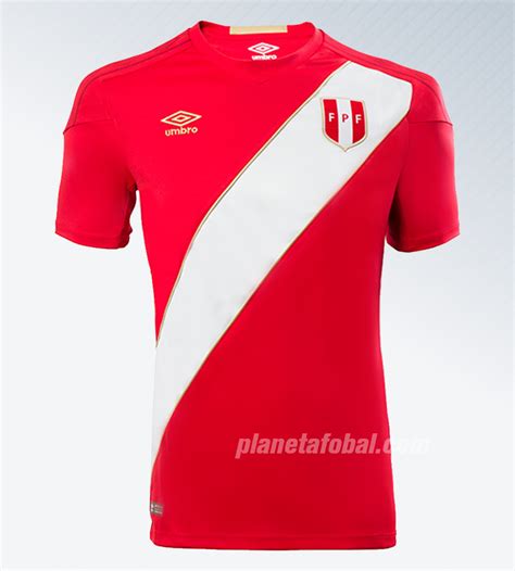 Camiseta Suplente Umbro De Per Mundial