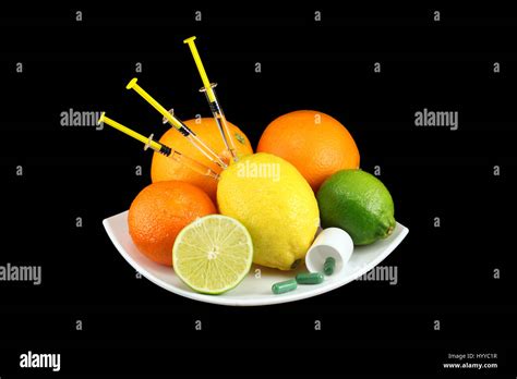 Vitamin C fruits Stock Photo - Alamy