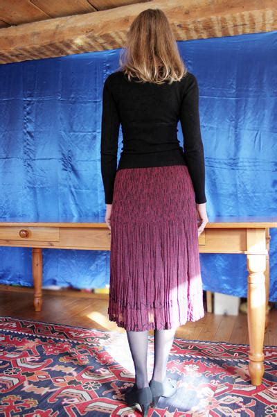 Annabel Red Skirt Pictures 3 By Annabelmiller On Deviantart