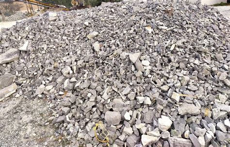 Grey Dolomite Lump Packaging Type Loose At Rs Kg In Anantapur Id