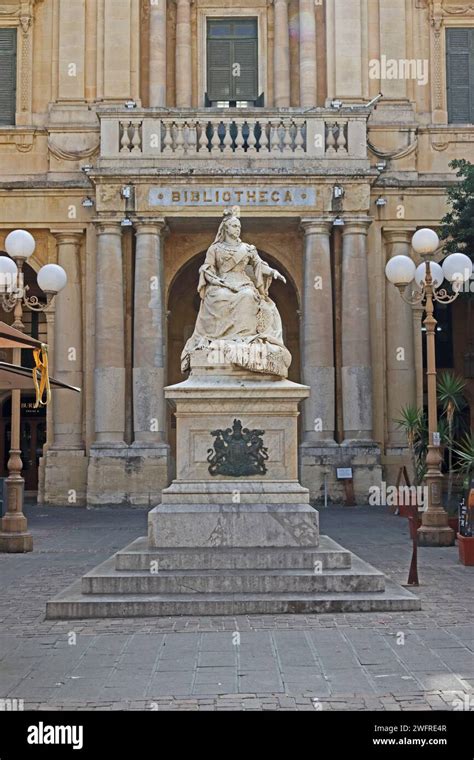 Statue Of Queen Victoria Outside National Library Valletta Stock Photo