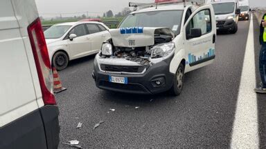 Incidenti Stradali In Tangenziale In Totale Tre Feriti