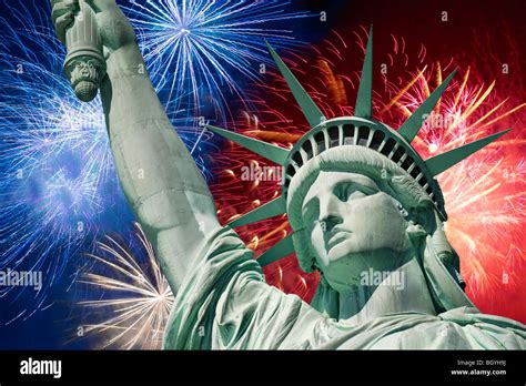 Fireworks Behind Statue Of Liberty Stock Photo Alamy