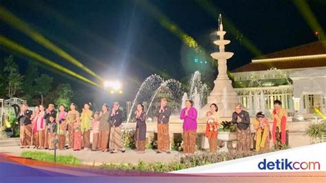 Angsukayana Batik Mangkunegaran Keindahan Batik Keluarga Bangsawan