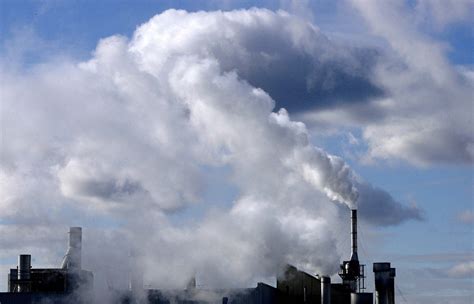 Ozone air pollution, kills a million every year