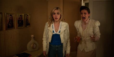 Kiernan Shipka, Olivia Holt Movie 'Totally Killer': Spoilers Revealed ...