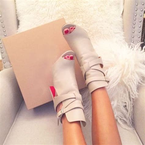 Red Bottom Heels Meaning Usa Replica Shoes