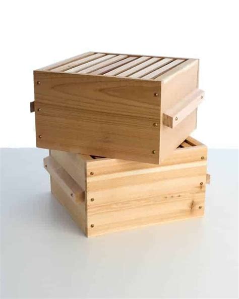 What To Know About Warre Hives Perfectbee Diy Wood Bench Wood Diy