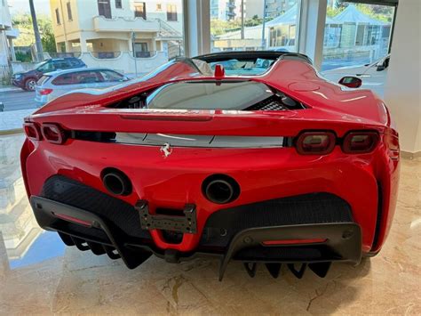 Ferrari Sf Stradale Spider V Vendu Paris Paris N