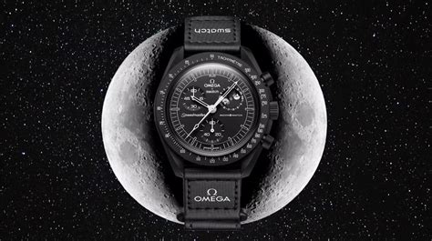 Moonswatch Snoopy Kini Hadir Dalam Warna Serba Hitam Merahputih