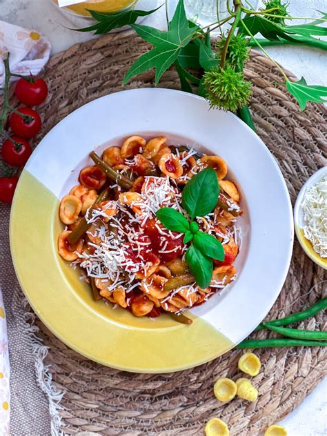 Sperziebonen Met Champignons En Tomaat