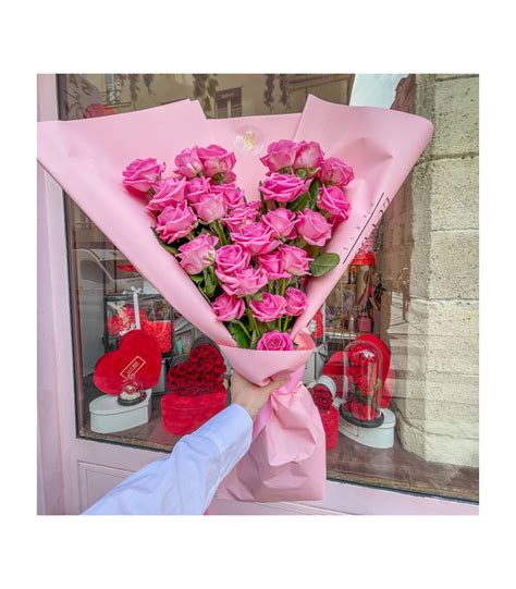 Livraison Bouquet De Rose Fra Ches En Forme De Coeur Luvbox Paris