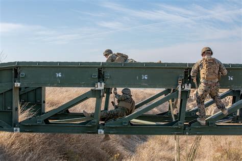 Dvids Images Th Esb Marines Assemble Medium Girder Bridge Image