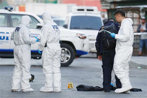 Adolescente de 14 años y hombre en situación de calle resultan heridos