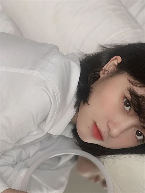 Nét đẹp trong sáng của hot girl ảnh thẻ dân tộc Giáy Báo Dân trí