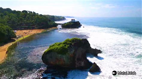 Pesona Pantai Kukup Salah Satu Pantai Terindah Di Yogyakarta