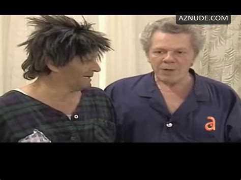 ROMPEPORTONES NUDE SCENES AZNude