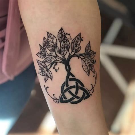 Trinity Knot Tattoo Celtic Knot Tattoo Celtic Tree Tattoos Irish Tattoos Wiccan Tattoos