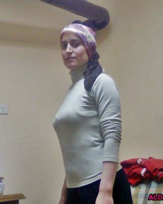 Turk Evli Kadin Turbanli Turkish Ciplak Turban Azgin Dul Ev Porn Pictures XXX Photos Sex