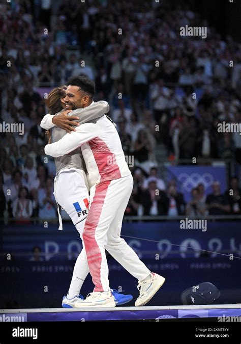 Paris France 29 juillet 2024 La française Sara Balzer et la