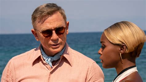 Knives Out Geht Krimi Hit Mit Daniel Craig Bald In Die Dritte Runde